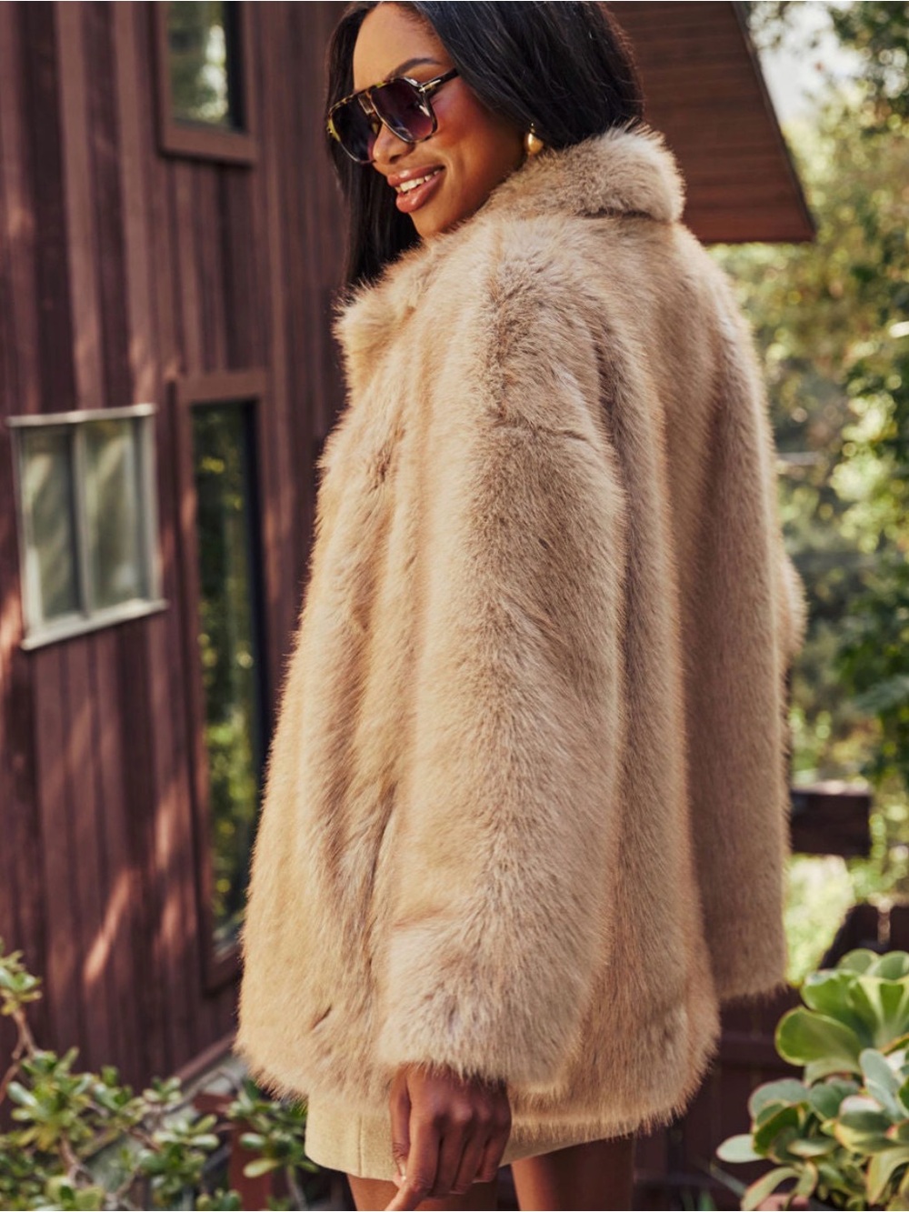 Faux Fur Coat in Camel - Women's Plush Jacket - Picture 3 of 7